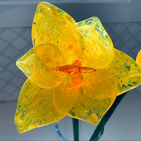 Accents 2 Hand Blown Large Daffodil Glass Flowers Poshmark